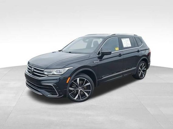 VOLKSWAGEN TIGUAN 4MOTION 2022 3VV4B7AX9NM061269 image